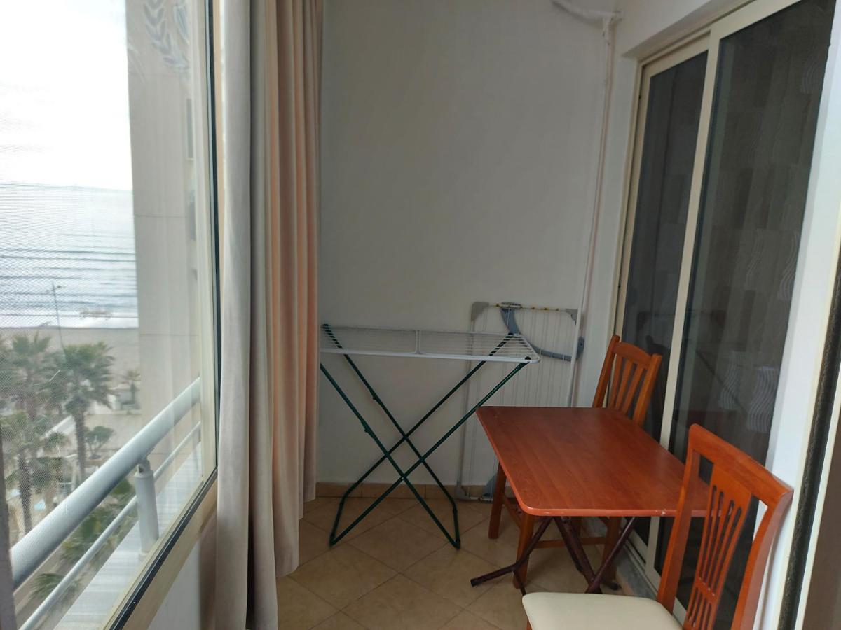 Bral Apartments 8 Two-Bedroom Beachfront Durrës Buitenkant foto