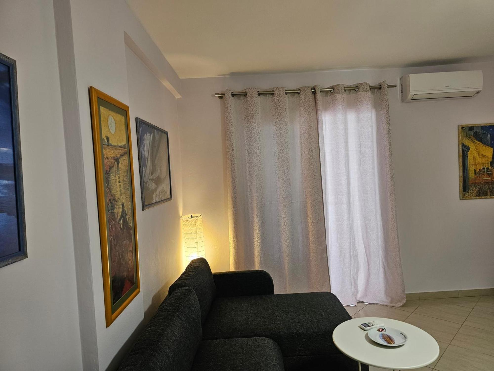 Bral Apartments 8 Two-Bedroom Beachfront Durrës Buitenkant foto